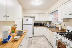10214 Bustleton Ave, Philadelphia, PA 19116 - Photo 6
