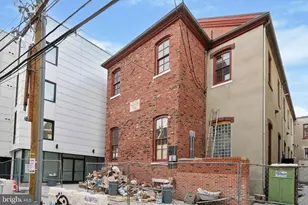 808 N 3rd St, Philadelphia, PA 19123 - Photo 2