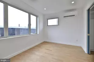 725 S 6th St, Philadelphia, PA 19147 - Photo 24