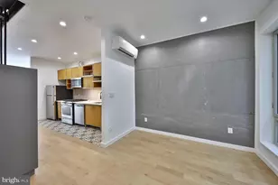 725 S 6th St, Philadelphia, PA 19147 - Photo 4