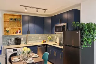 1725 Bainbridge St, Philadelphia, PA 19146 - Photo 4