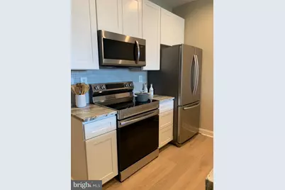 2130 Arch Street #214, Philadelphia, PA 19103 - Photo 2