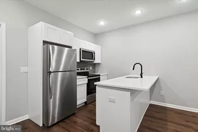 1230 N Marshall Street #3R, Philadelphia, PA 19122 - Photo 8