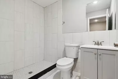 1230 N Marshall Street #3R, Philadelphia, PA 19122 - Photo 8
