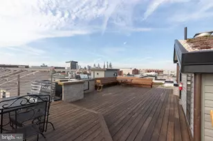 938 New Market St, Philadelphia, PA 19123 - Photo 12
