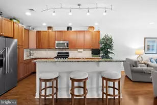 500 Regatta Dr, Philadelphia, PA 19146 - Photo 14