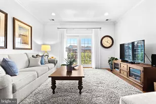 500 Regatta Dr, Philadelphia, PA 19146 - Photo 2