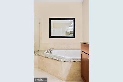 500 Regatta Drive #2540, Philadelphia, PA 19146 - Photo 30