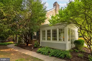 3938 Netherfield Rd, Philadelphia, PA 19129 - Photo 4