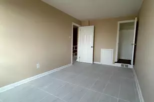 6640 E Roosevelt Blvd, Philadelphia, PA 19149 - Photo 8