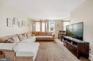 8728 Gillespie St, Philadelphia, PA 19136 - Photo 4