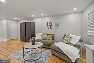 2126 S Iseminger St, Philadelphia, PA 19148 - Photo 4