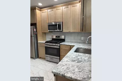 2126 S Iseminger Street, Philadelphia, PA 19148 - Photo 10