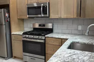 2126 S Iseminger St, Philadelphia, PA 19148 - Photo 10
