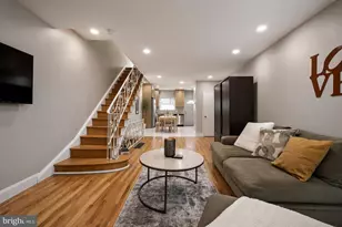 2126 S Iseminger St, Philadelphia, PA 19148 - Photo 1