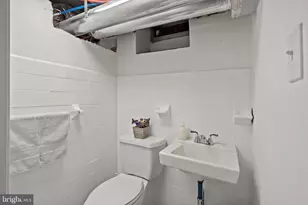 2126 S Iseminger St, Philadelphia, PA 19148 - Photo 24