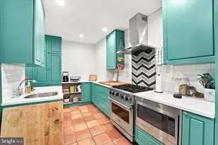 4625 Pine St, Philadelphia, PA 19143 - Photo 12
