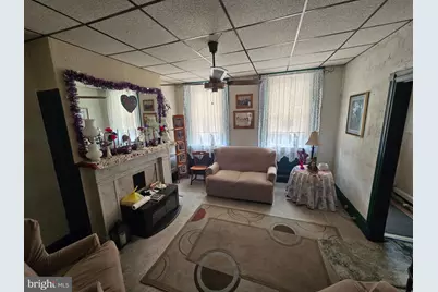 437 E Wildey Street, Philadelphia, PA 19125 - Photo 2