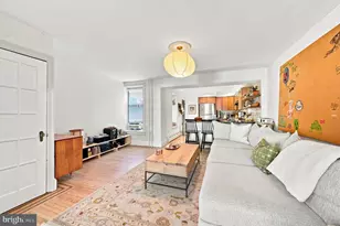 124 Grape St, Philadelphia, PA 19127 - Photo 4