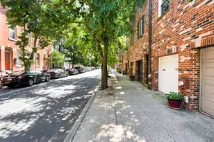 1718 Bainbridge St, Philadelphia, PA 19146 - Photo 1