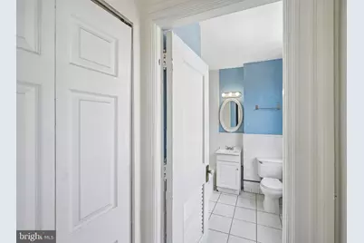 1324 Locust Street #704, Philadelphia, PA 19107 - Photo 14