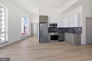689 N Broad St, Philadelphia, PA 19123 - Photo 4