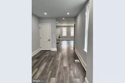 2037 E Cumberland Street, Philadelphia, PA 19125 - Photo 10