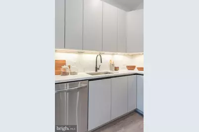 1421 E Columbia Avenue #304, Philadelphia, PA 19125 - Photo 10