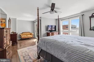 808 Carpenter St, Philadelphia, PA 19147 - Photo 24