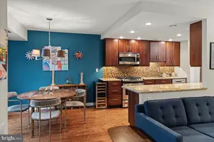 1326 Spruce St, Philadelphia, PA 19107 - Photo 6