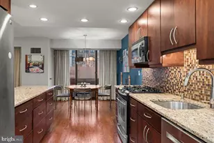 1326 Spruce St, Philadelphia, PA 19107 - Photo 10