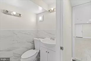 2717 Plover St, Philadelphia, PA 19153 - Photo 18