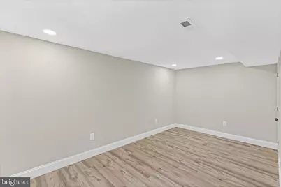2717 Plover Street, Philadelphia, PA 19153 - Photo 22