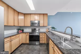 111 S 15th St, Philadelphia, PA 19102 - Photo 16