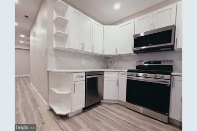 2720 W Thompson Street #UNIT E, Philadelphia, PA 19121 - Photo 1