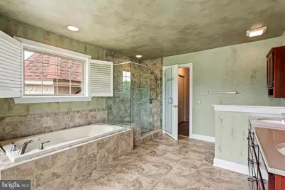 929 Alburger Avenue, Philadelphia, PA 19115 - Photo 44