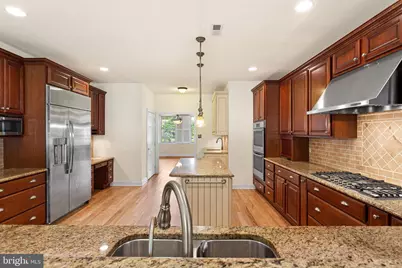 929 Alburger Avenue, Philadelphia, PA 19115 - Photo 14