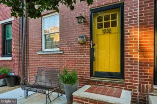 1232 Crease St, Philadelphia, PA 19125 - Photo 2