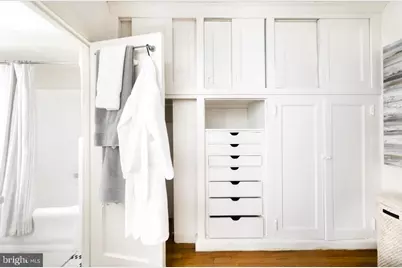 2100 Walnut Street #8L, Philadelphia, PA 19103 - Photo 6