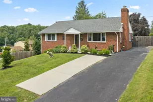 8733 Old Line Rd, Philadelphia, PA 19128 - Photo 2