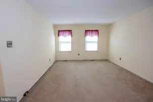 12074 Abby Rd, Philadelphia, PA 19154 - Photo 4