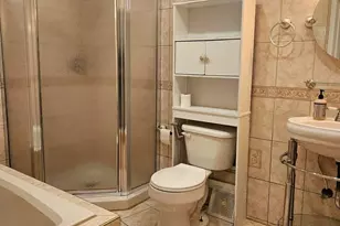 2405 Carpenter St, Philadelphia, PA 19146 - Photo 10