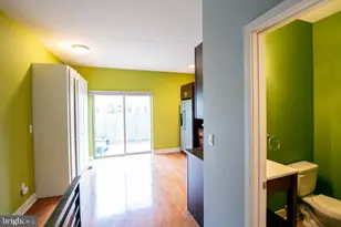 1727 Annin St, Philadelphia, PA 19146 - Photo 4