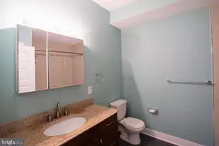 1727 Annin St, Philadelphia, PA 19146 - Photo 12