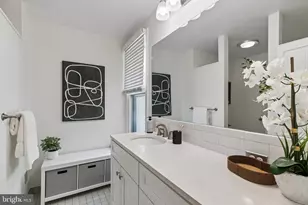 621 S Bambrey St, Philadelphia, PA 19146 - Photo 22