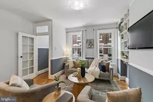 621 S Bambrey St, Philadelphia, PA 19146 - Photo 4