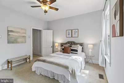 621 S Bambrey Street, Philadelphia, PA 19146 - Photo 16
