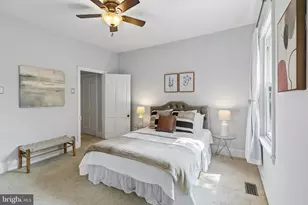 621 S Bambrey St, Philadelphia, PA 19146 - Photo 16