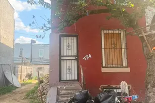 734 W Russell St, Philadelphia, PA 19140 - Photo 1