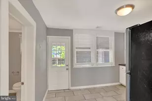 159 Hermitage St, Philadelphia, PA 19127 - Photo 8